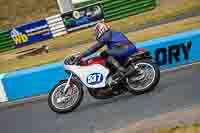 Vintage-motorcycle-club;eventdigitalimages;mallory-park;mallory-park-trackday-photographs;no-limits-trackdays;peter-wileman-photography;trackday-digital-images;trackday-photos;vmcc-festival-1000-bikes-photographs